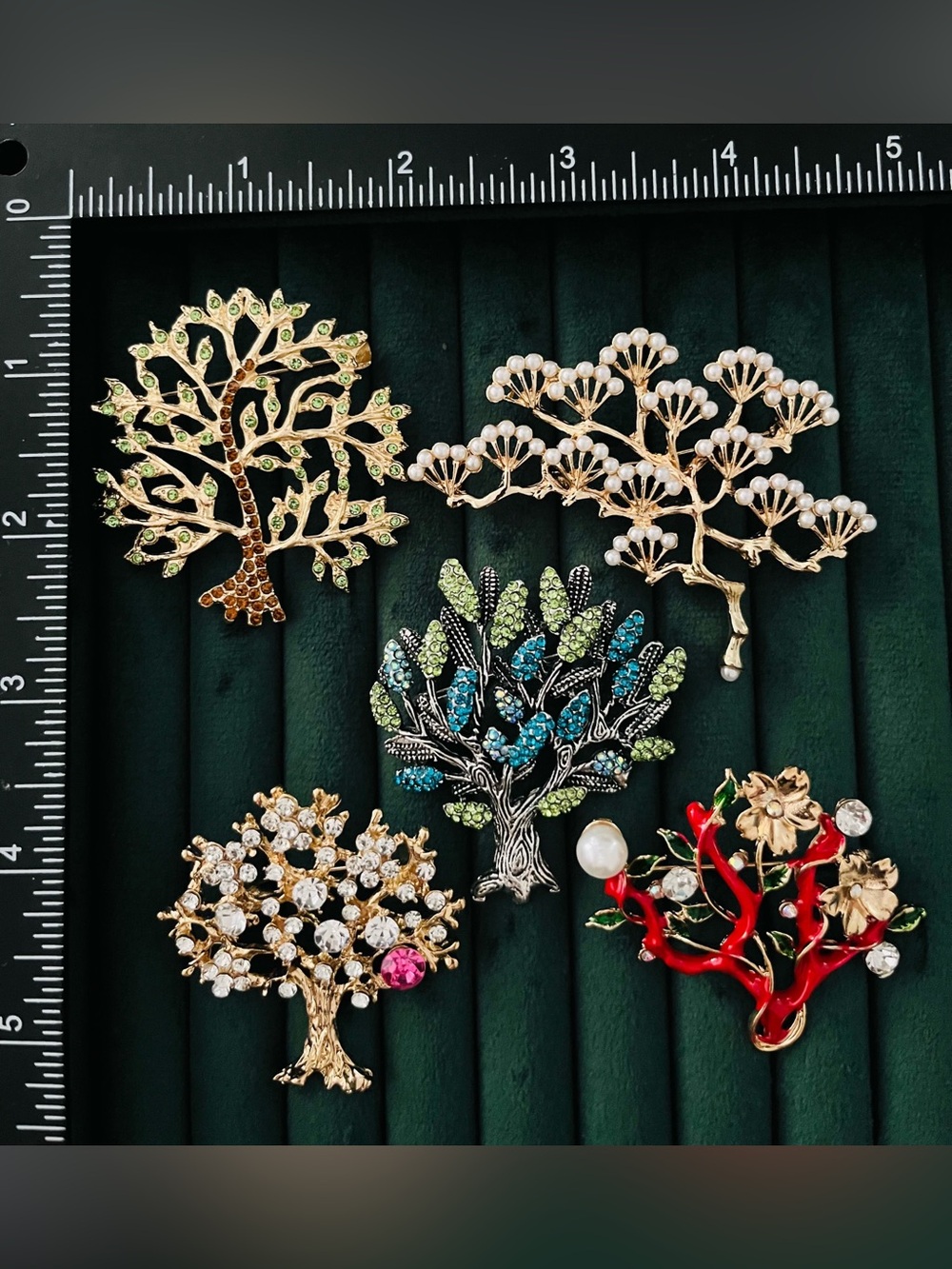 5 Pieces Colorful Thee Theme Brooches